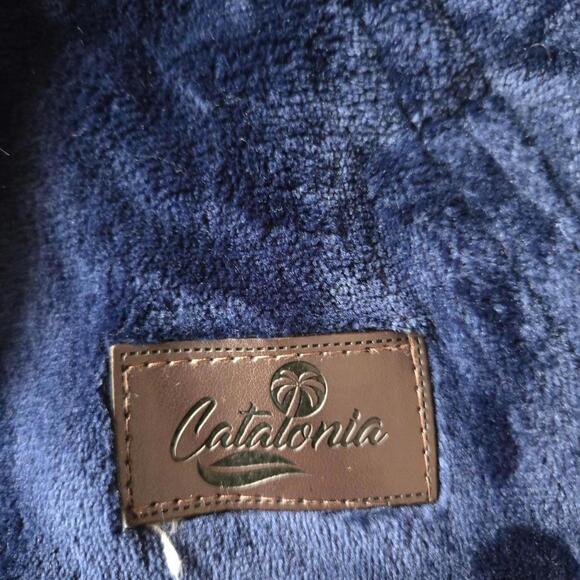 Catalonia Zip Up Blanket Hoodie Sweatshirt, Oversized Sherpa Pullover Jacket - Picture 3 of 5